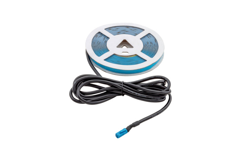 LED-Lichtleiste in RGB-Farben, 10 Meter lang, flexibel und wetterfest für Innen- und Außenanwendungen.