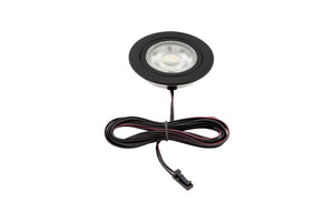 LED-Einbauleuchte mit schlankem Design und warmweißem Licht für verschiedene Anwendungen.