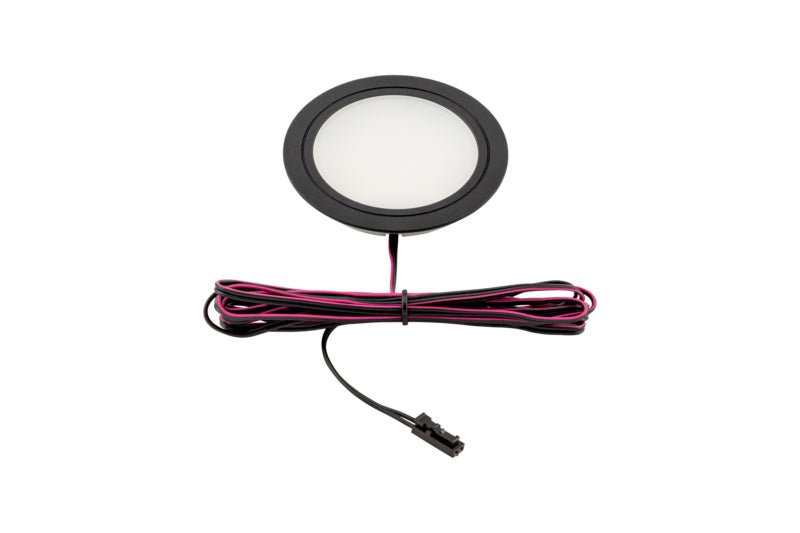 Runde LED-Einbauleuchte mit schlankem Design und warmweißem bis tageslichtweißem Licht.