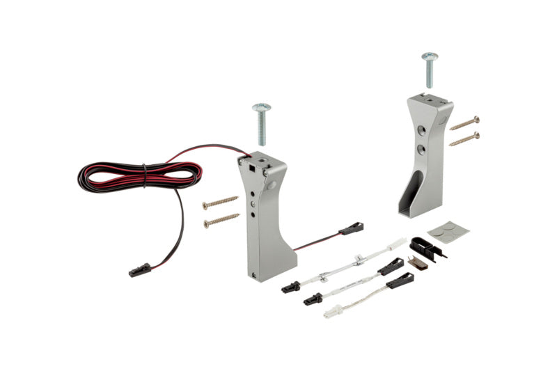 Silbernes Wandlicht mit modernem Design und einstellbarer Helligkeit für flexible Beleuchtung.