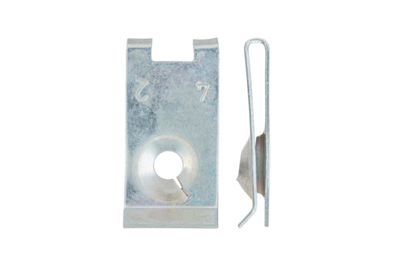 Blechmutter-MU-BL-VW/AUDI-(A3A)-L23,0MM-D4,2MM     Verpackungsinhalt    100 Einheit