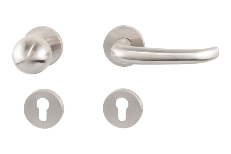 Türdrücker aus mattem Edelstahl für Brandschutz- und Paniktüren mit ergonomischem Design