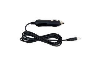 Kompakte Taschenlampe mit Akku, 12/24 Volt, ergonomischem Griff und LED-Ladeanzeige.