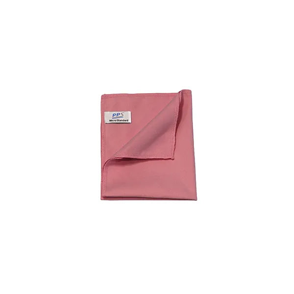 Rotes Mikrofasertuch von PPS, 31x38cm, mit Etikett.