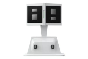 Ein weißer Saugroboter mit zwei Bildschirmen, die schwarze Quadrate zeigen.